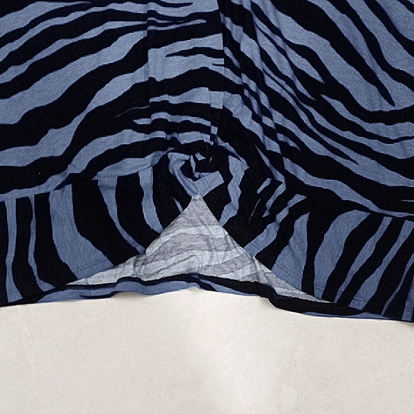 JM Collection Sz XL Rayon/Spandex Animal Print Top. ๐๐ค - Picture 12 of 12